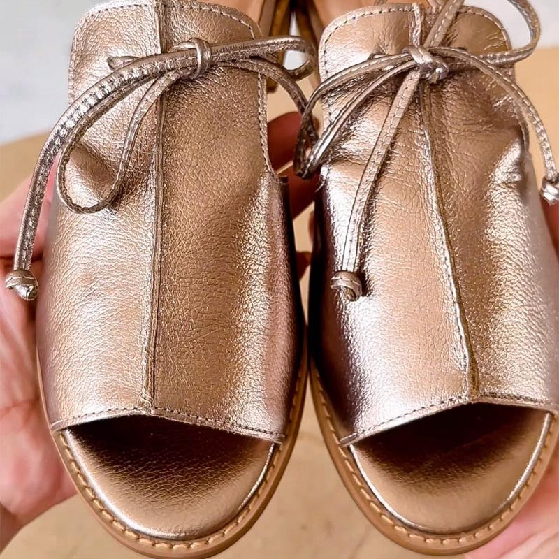 Sandali in Pelle con Cinturini Donna