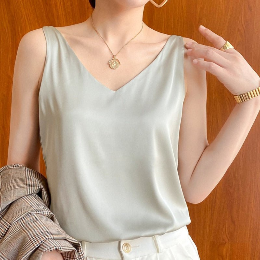 TOP DRAPPEGGIATO SCOLLO V – STILE E COMFORT TUTTO IL GIORNO