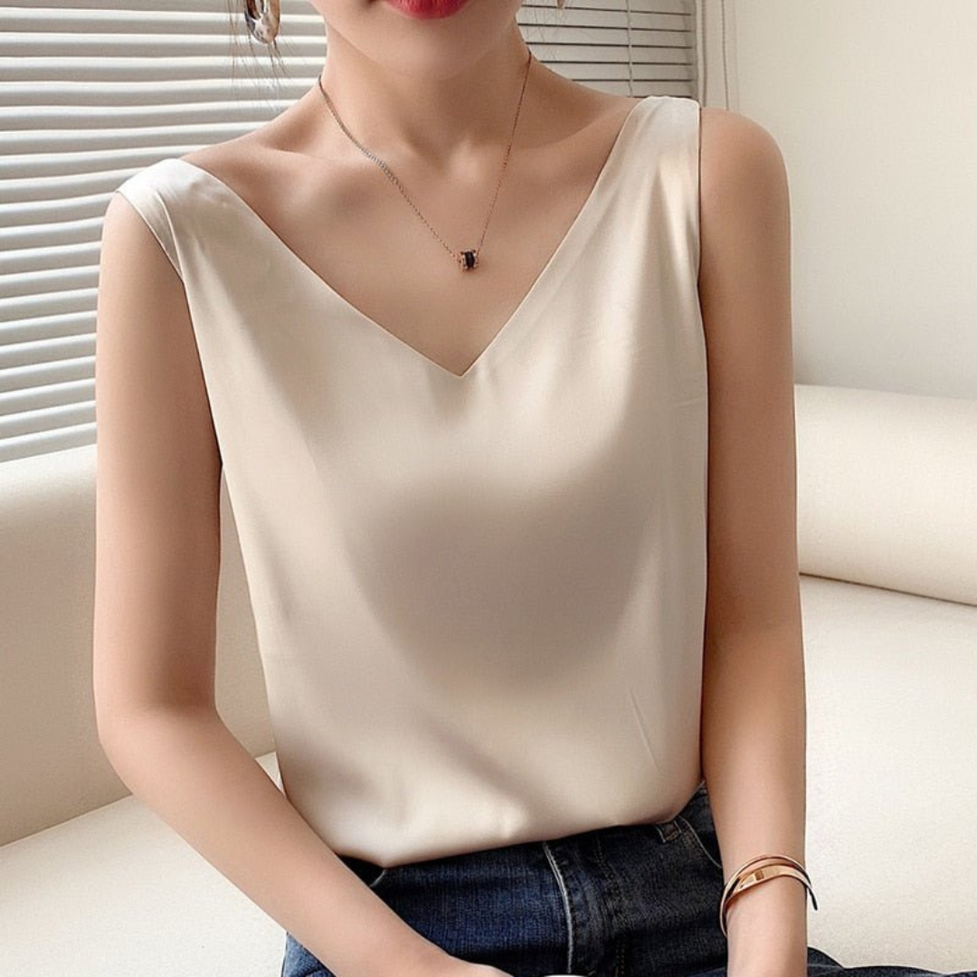 TOP DRAPPEGGIATO SCOLLO V – STILE E COMFORT TUTTO IL GIORNO
