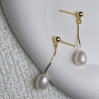 Orecchini con perla elegante