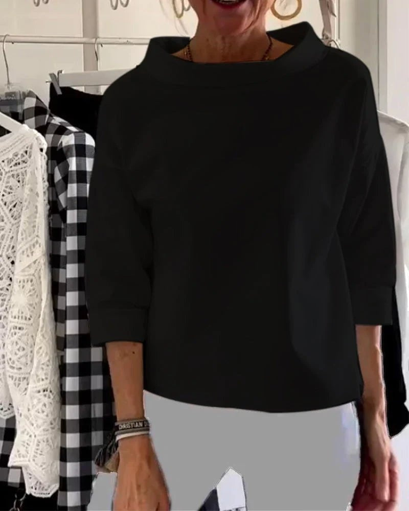 CAMICIA COLLO BARCA – LA COMODITÀ CHE VESTE ELEGANTE