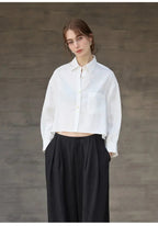 CAMICIA LINO CROPPED – LO STILE OVERSIZE CHE NON TI ASPETTI