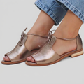 Sandali in Pelle con Cinturini Donna